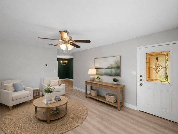 902 Emerald Wood DR, Austin TX 78745