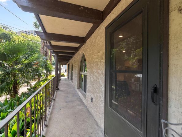505 W 7th ST 113, Austin TX 78701