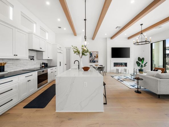 13408 Galleria CIR, Austin TX 78738