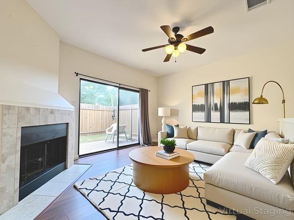11901 Swearingen DR 13, Austin TX 78758