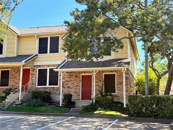 11901 Swearingen DR 13, Austin TX 78758