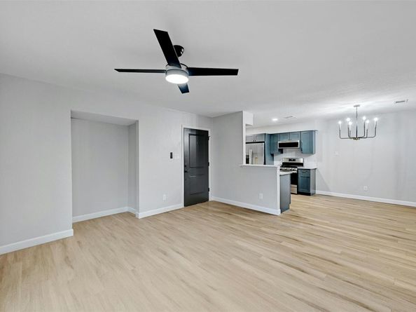 9803 Aberdeen WAY, Austin TX 78753