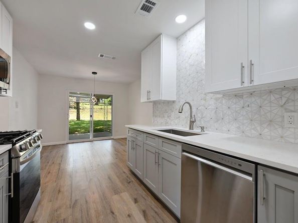 4803 Broadhill DR, Austin TX 78723