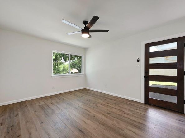 4803 Broadhill DR, Austin TX 78723