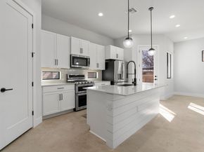 1405 Perez ST 1, Austin TX 78721