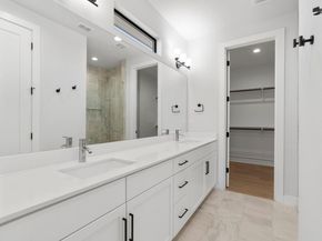 1405 Perez ST 1, Austin TX 78721