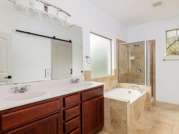 11400 W Parmer LN 11, Cedar Park TX 78613