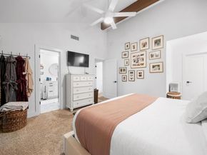3402 Dolphin DR A, Austin TX 78704