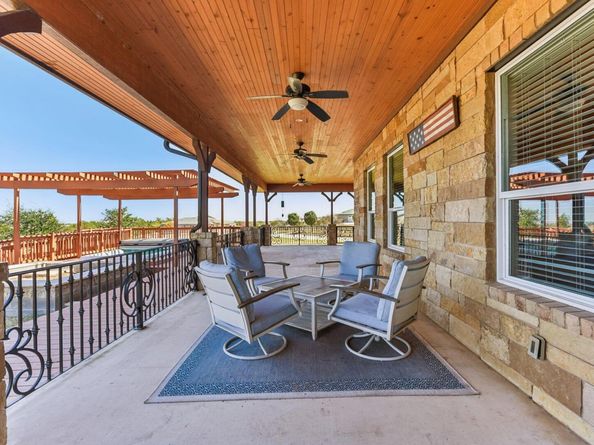 9511 Magnolia Ranch CV, Pflugerville TX 78660