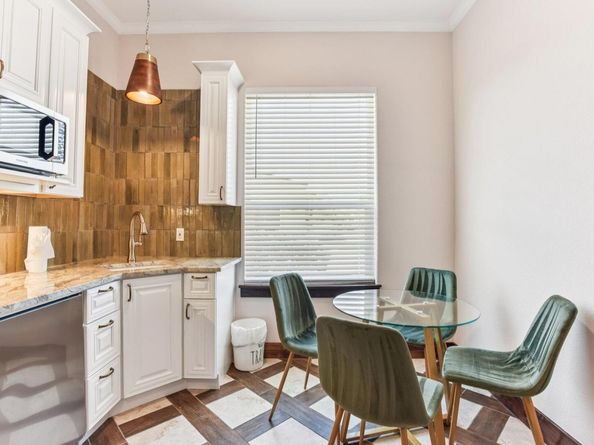 9511 Magnolia Ranch CV, Pflugerville TX 78660