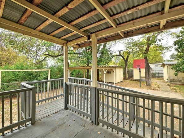 405 Montopolis DR, Austin TX 78741