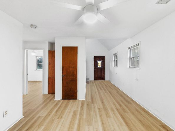 405 Montopolis DR, Austin TX 78741