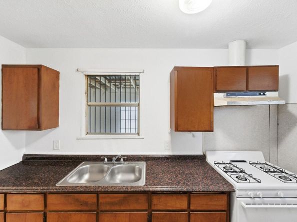 405 Montopolis DR, Austin TX 78741