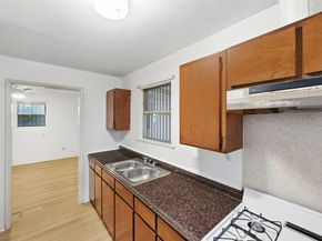 405 Montopolis DR, Austin TX 78741