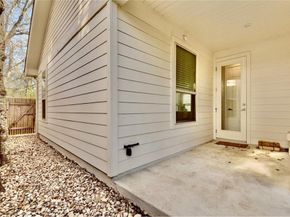 701 E 49th ST B, Austin TX 78751