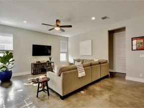 701 E 49th ST B, Austin TX 78751