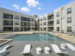 1701 Simond Ave 302, Austin TX 78723
