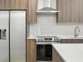 1701 Simond Ave 302, Austin TX 78723