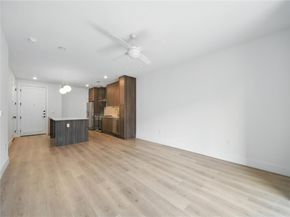 1701 Simond Ave 302, Austin TX 78723