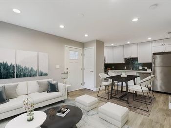 935 La Posada DR