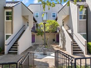 935 La Posada DR 158, Austin TX 78752