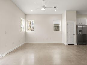 4801 Sara DR A, Austin TX 78721