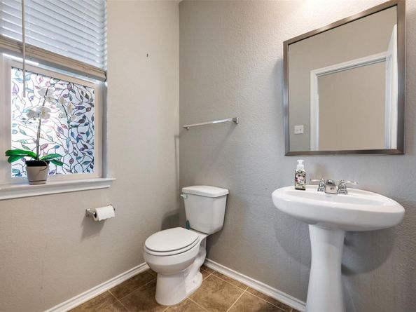 2950 E Old Settlers BLVD 55, Round Rock TX 78665