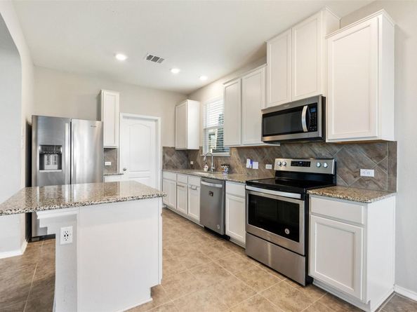 2950 E Old Settlers BLVD 55, Round Rock TX 78665