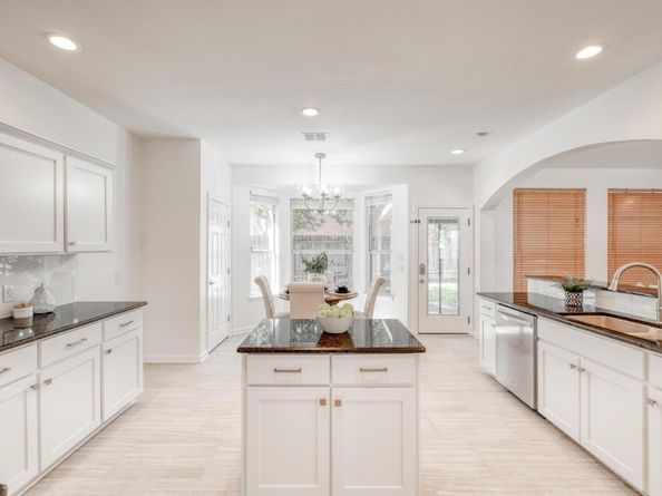 18000 Dansworth CV, Pflugerville TX 78660