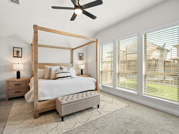 512 Monrovia CT, Liberty Hill TX 78642