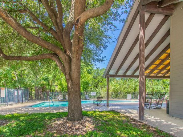 1201 Grove BLVD 702, Austin TX 78741