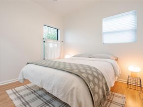 933 E 51st ST, Austin TX 78751