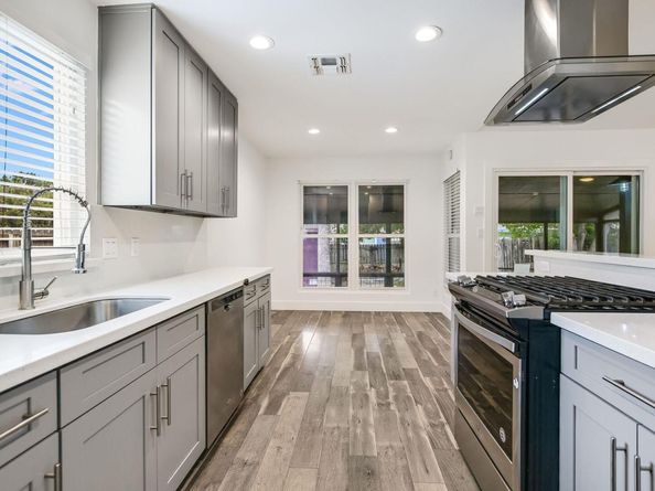 10312 Georgian DR, Austin TX 78753