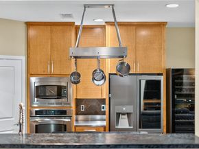 1811 Bluebonnet LN, Austin TX 78704