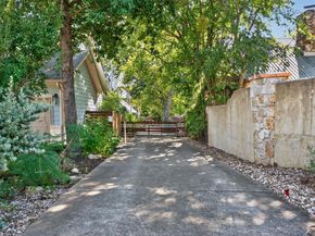 1811 Bluebonnet LN, Austin TX 78704