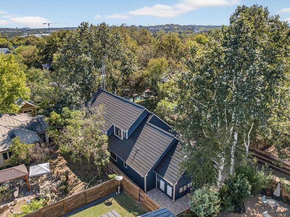 1811 Bluebonnet LN, Austin TX 78704