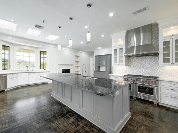 3303 Desert Willow CV, Austin TX 78735