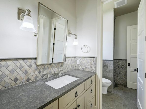 3303 Desert Willow CV, Austin TX 78735