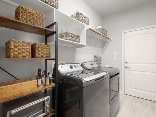 5705 Baythorne DR, Austin TX 78747