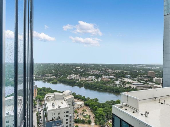 610 Davis ST 3306, Austin TX 78701