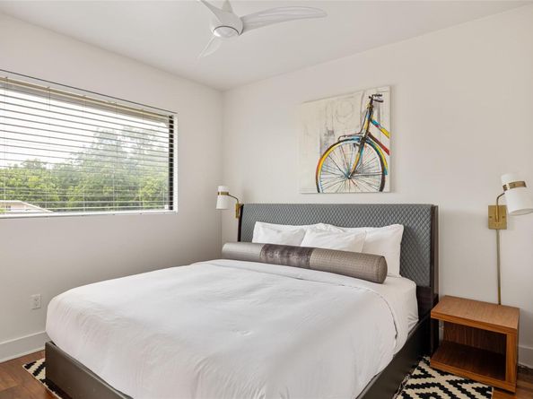 1103 E 12th ST, Austin TX 78702