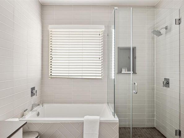 1103 E 12th ST, Austin TX 78702