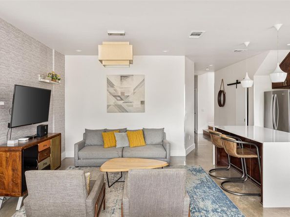 1103 E 12th ST, Austin TX 78702