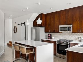 1103 E 12th ST, Austin TX 78702