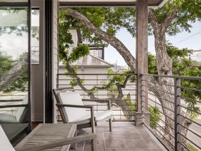 1103 E 12th ST, Austin TX 78702