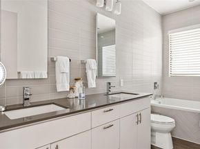 1103 E 12th ST, Austin TX 78702