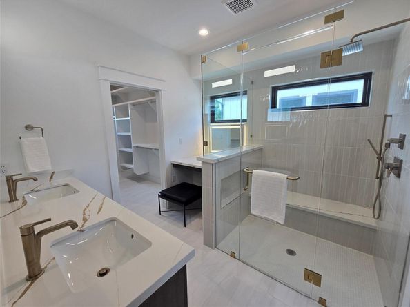 5303 Grover Ave 1, Austin TX 78756