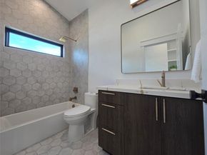 5303 Grover Ave 1, Austin TX 78756