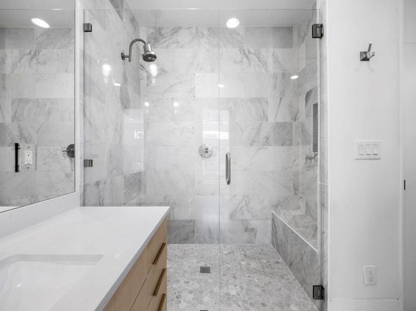 1116 Mariposa DR D, Austin TX 78704