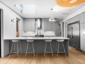 1116 Mariposa DR D, Austin TX 78704